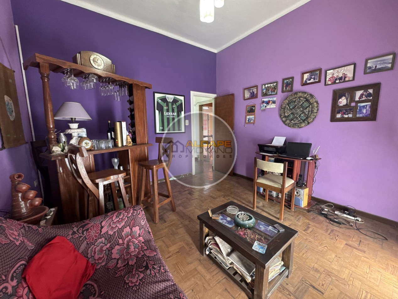 Se Vende Casa ideal multifamiliar, con piscina y garage (Tablada)