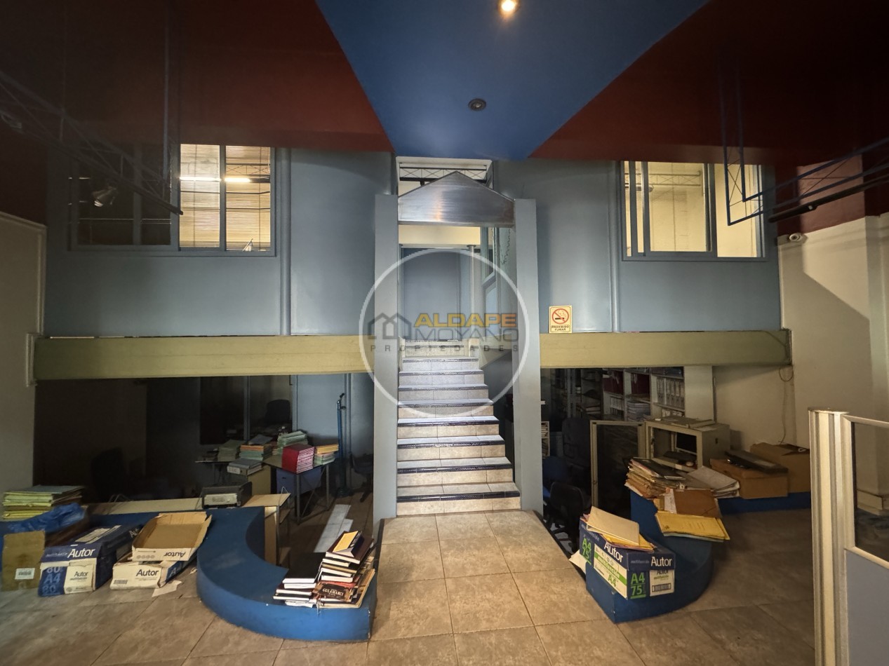 Se Alquila Local Comercial (Centro comercial - Villa Lugano)