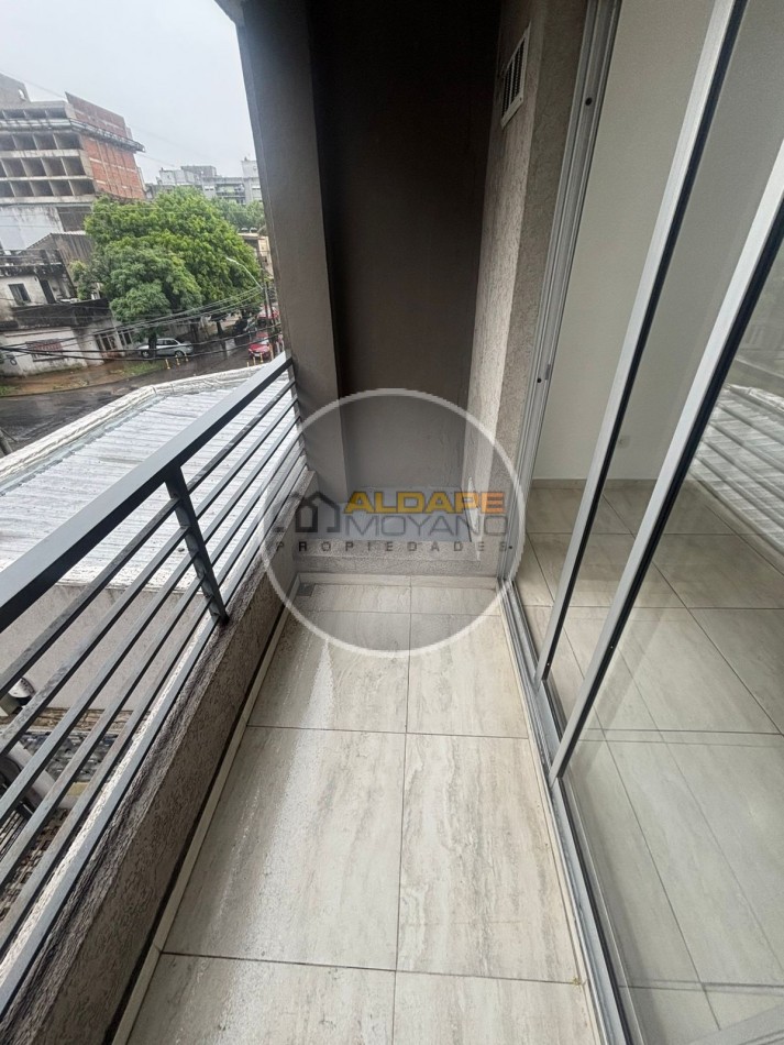 Se alquila departamento dos ambientes (Moron)