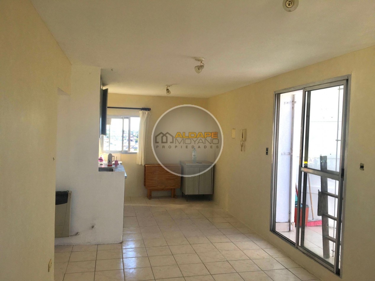 Se vende departamento cuatro ambientes (Barrio Piedra Buena)