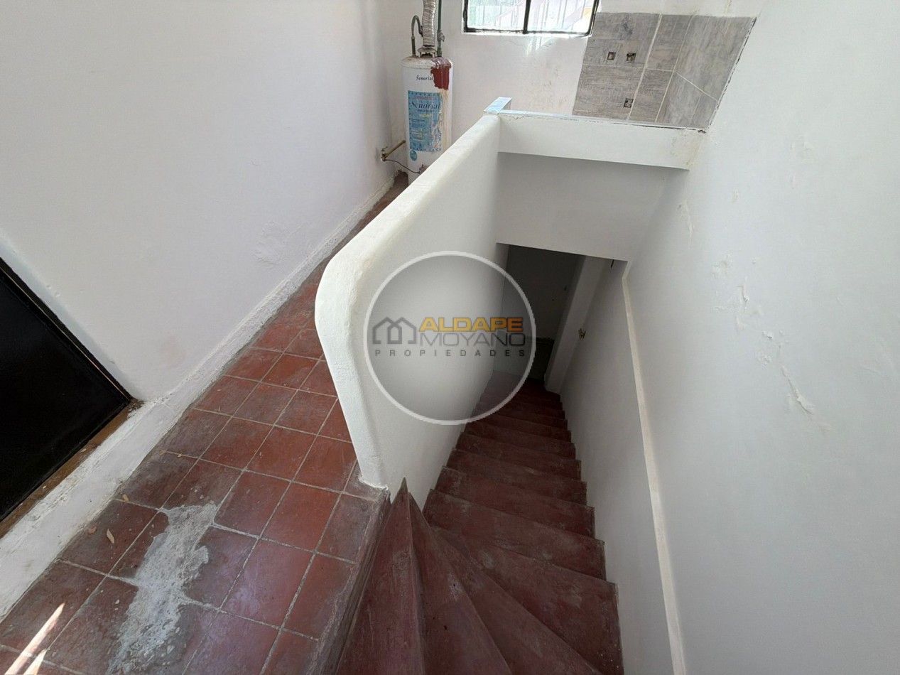 Se vende Casa PH, tres ambientes, totalmente independiente, Devoto