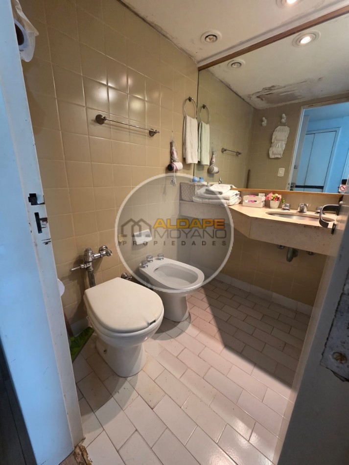 Se Vende  Monoambientes. (Corrientes a metros del obelisco)