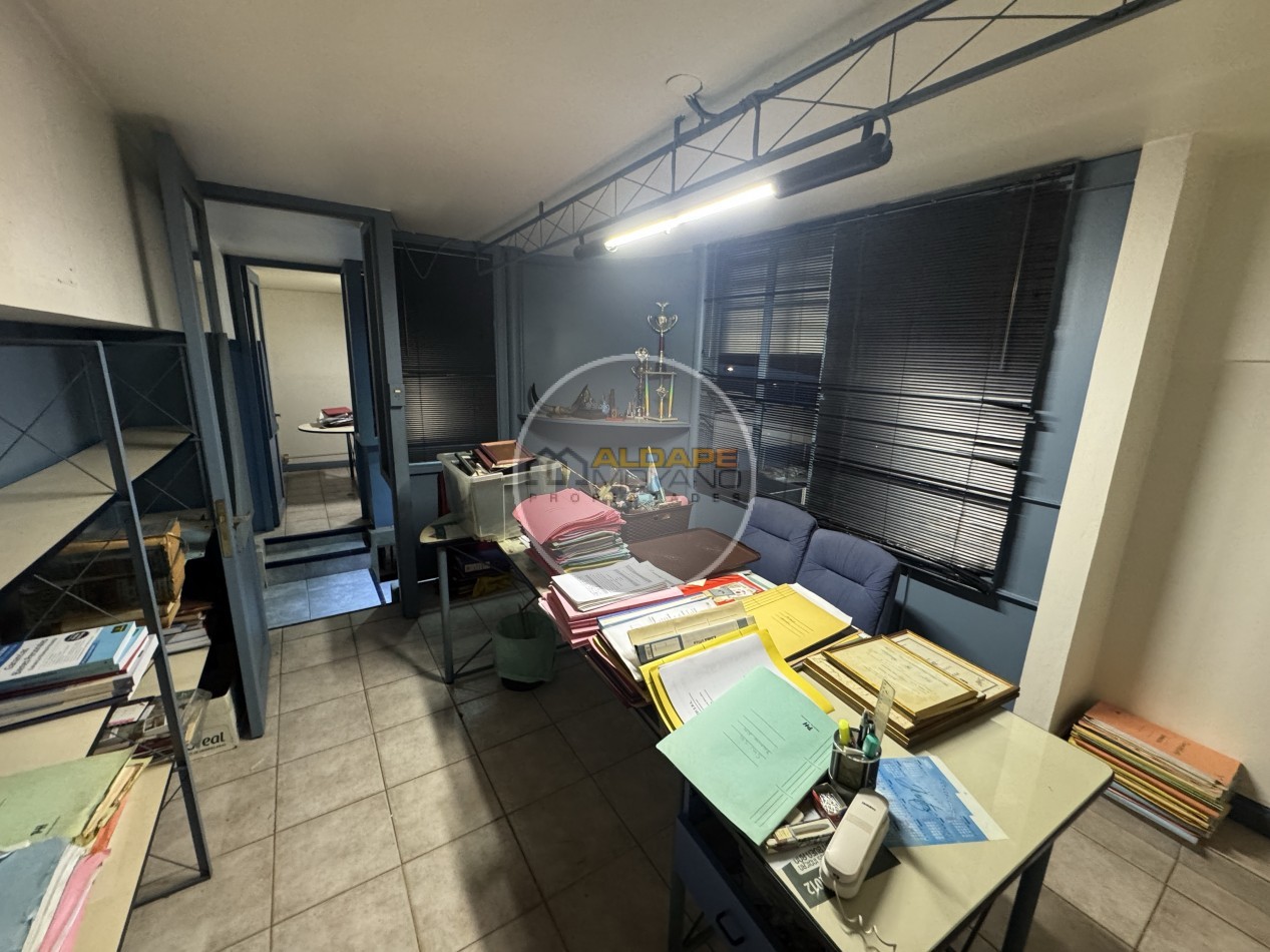 Se Alquila Local Comercial (Centro comercial - Villa Lugano)