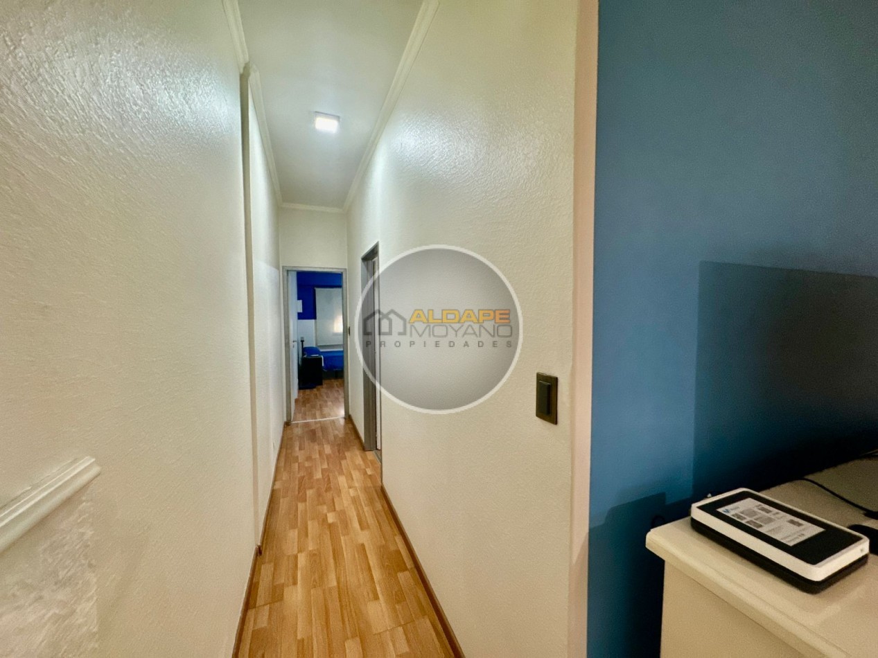 Se vende PH tipo casa, tres ambientes con cochera (Villa Lugano)