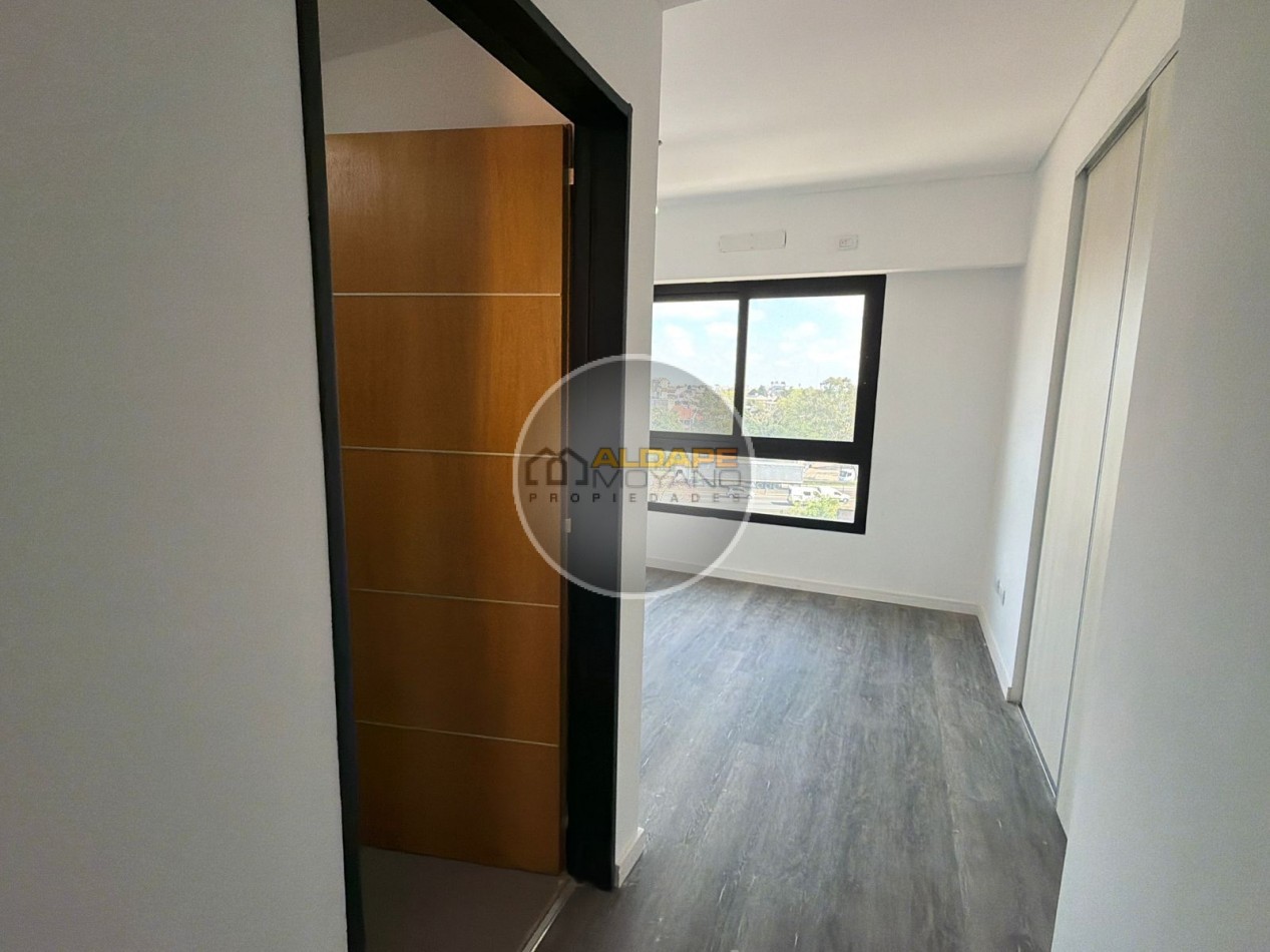 Se vende departamentosemi piso, tres amb. A estrenar!! (Villa Lugano)