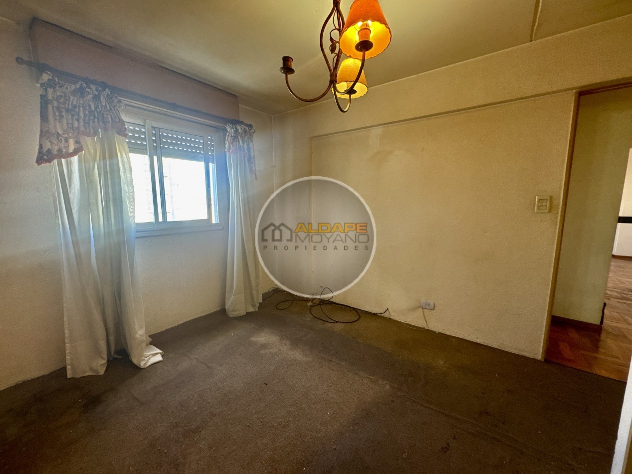 Se Vende departamento tres ambientes (barrio copello)
