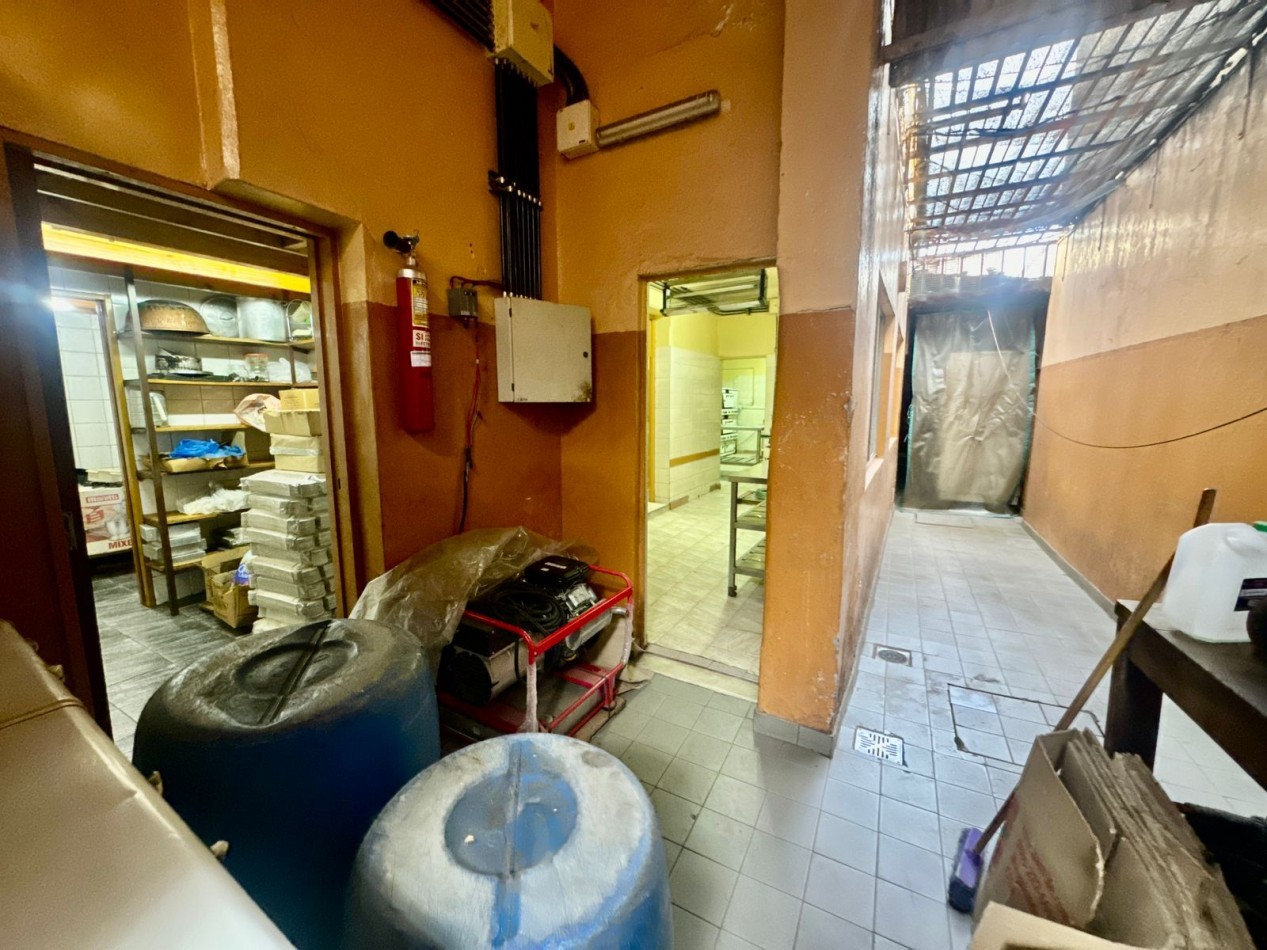 Se Vende Local Comercial. (Villa Lugano)