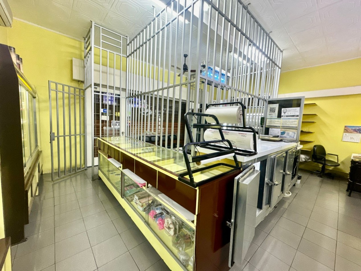 Se Vende Local Comercial. (Villa Lugano)