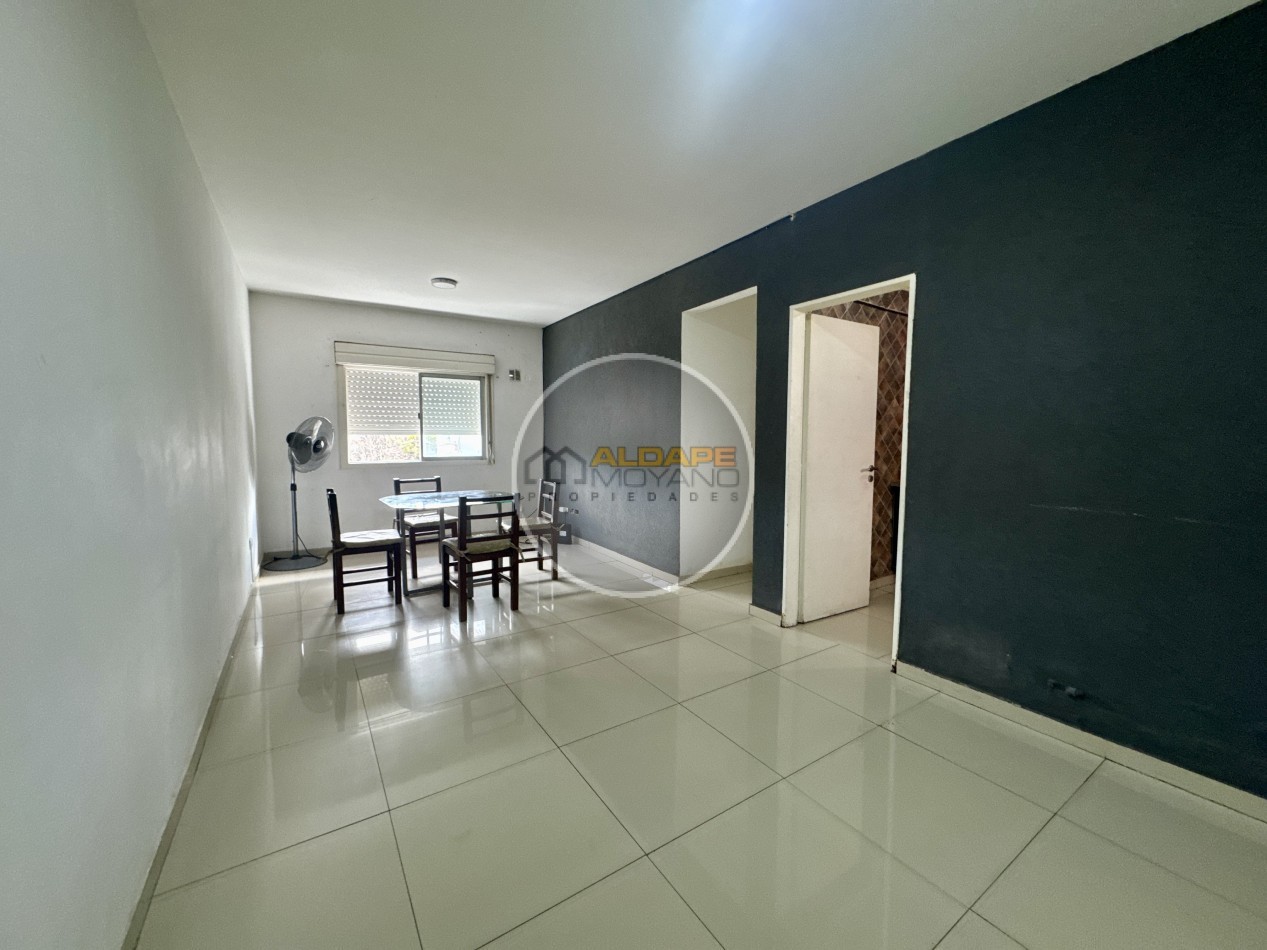 Se Vende departamento tres ambientes con cochera descubierta (villa madero)