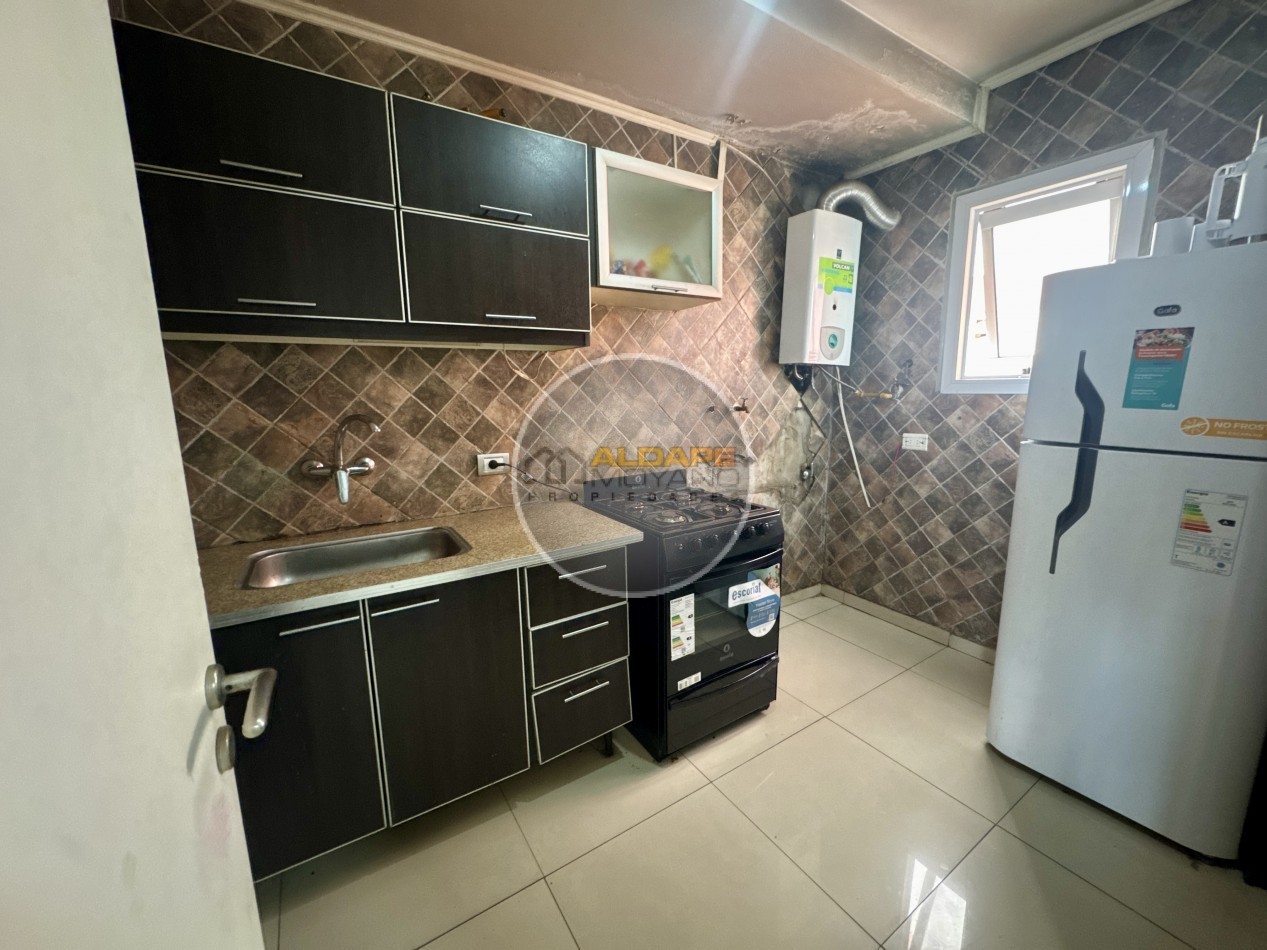 Se Vende departamento tres ambientes con cochera descubierta (villa madero)