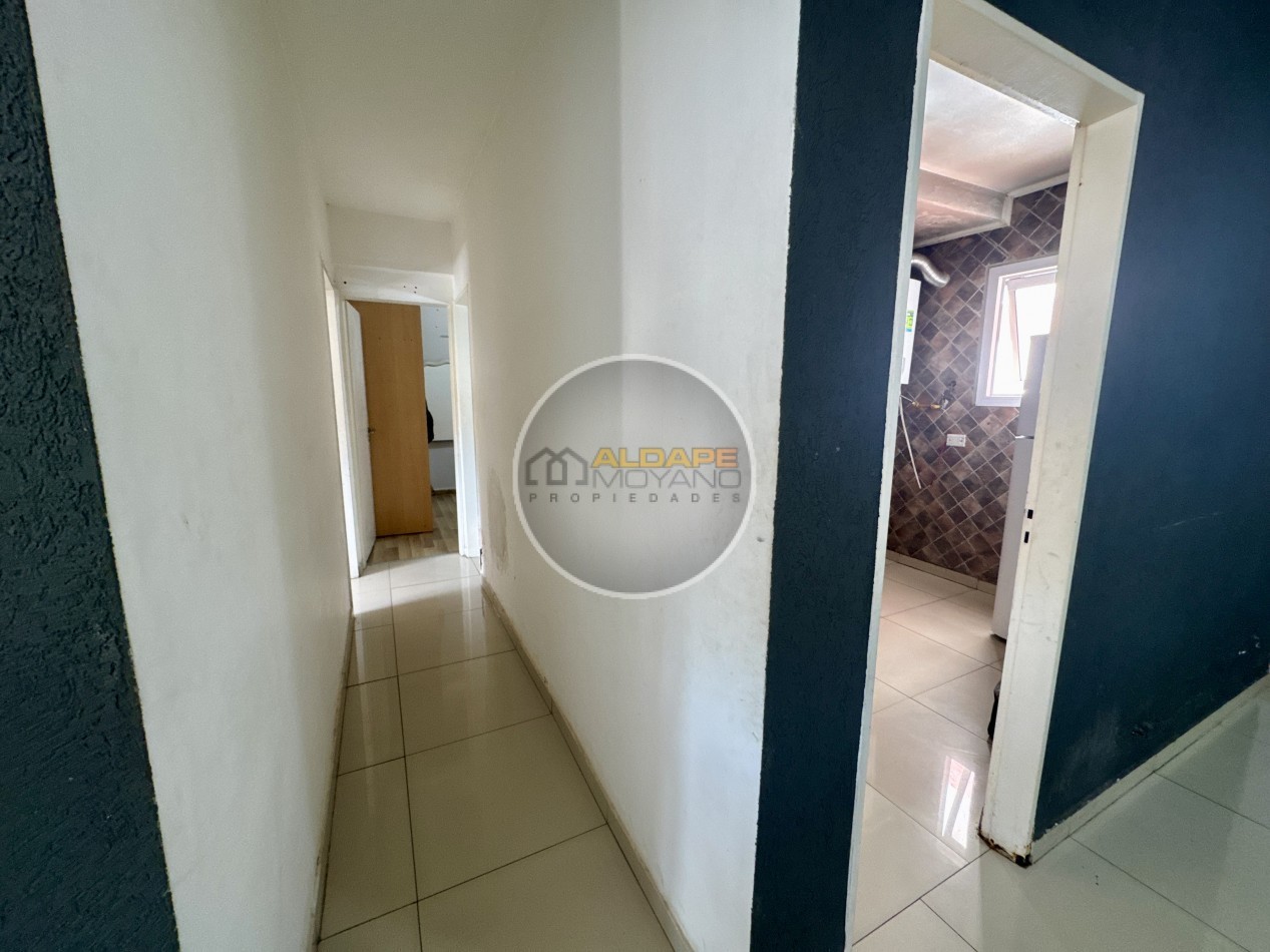 Se Vende departamento tres ambientes con cochera descubierta (villa madero)