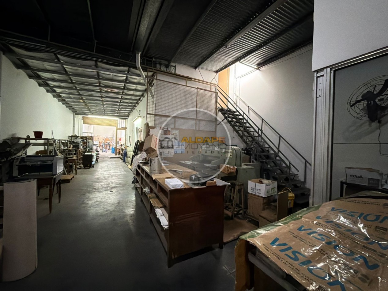 Se Vende Galpon, 344 mts2 (Mataderos)