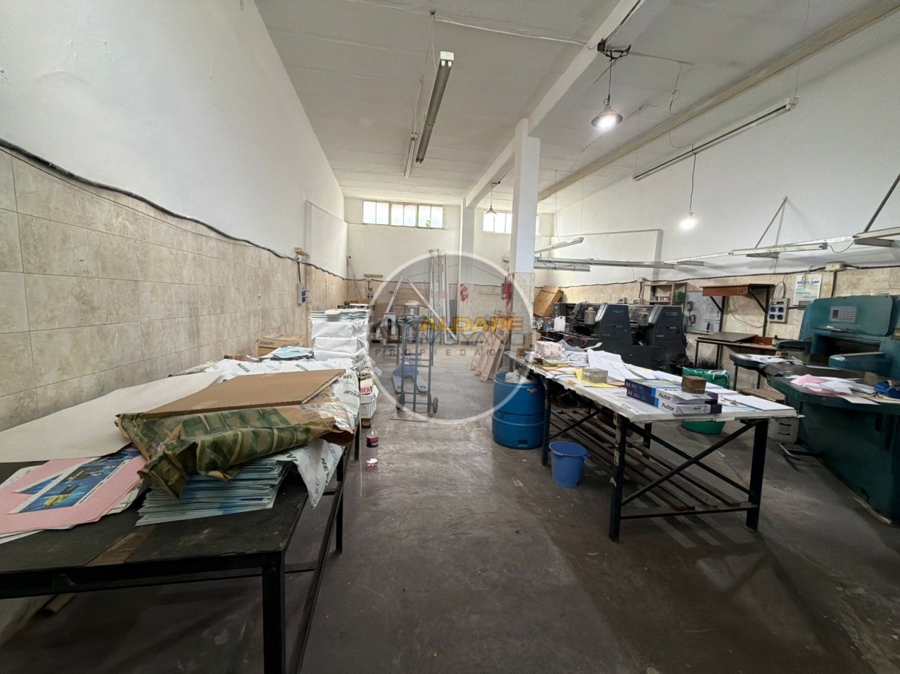 Se Vende Galpon, 344 mts2 (Mataderos)