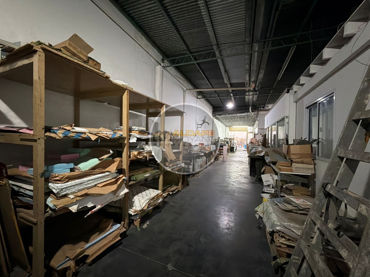 Se Vende Galpon, 344 mts2 (Mataderos)