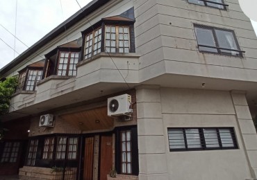 Se Alquila PH tres amb, entrada independiente (Villa Luzuriaga) 