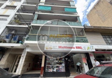 Se Vende Departamento tres amb. (Balvanera)