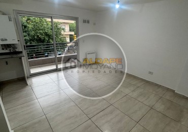 Se alquila departamento dos ambientes (Moron)