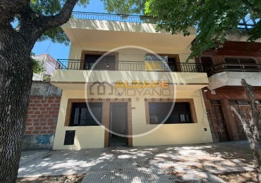 Se vende Casa PH, tres ambientes, totalmente independiente, Devoto